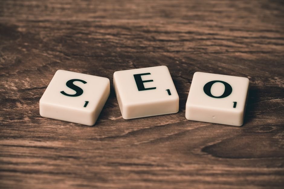 The Risks of Using AI-Generated Content on Your WordPress Blog (and How to Avoid Them)